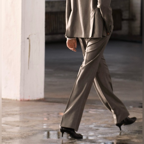 ZARA WOMAN XS ZW COLLECTION STRAIGHT-FIT WOOL TROUSERS Pants GREY New - Picture 2 of 11